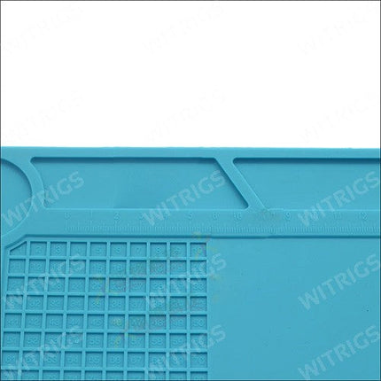 Medium-Sized Magnetic Maintenance Mat Blue